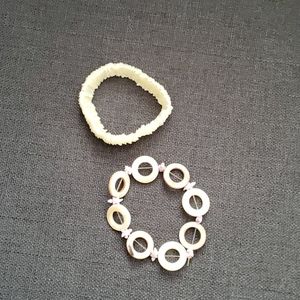 🧿📿 2/$9 Mother of Pearl Bracelets